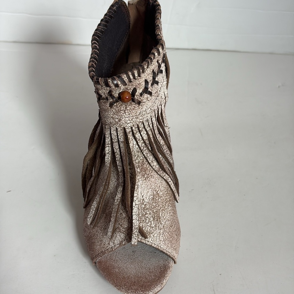 Roper vintage style suede beige w fringe fashion open toe sandal stacked heel - Picture 13 of 16